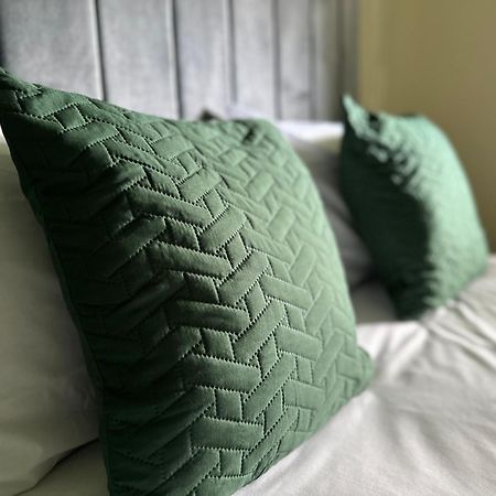 Great Offers On Long Stays!! Laluna Apartments Gateshead Kültér fotó