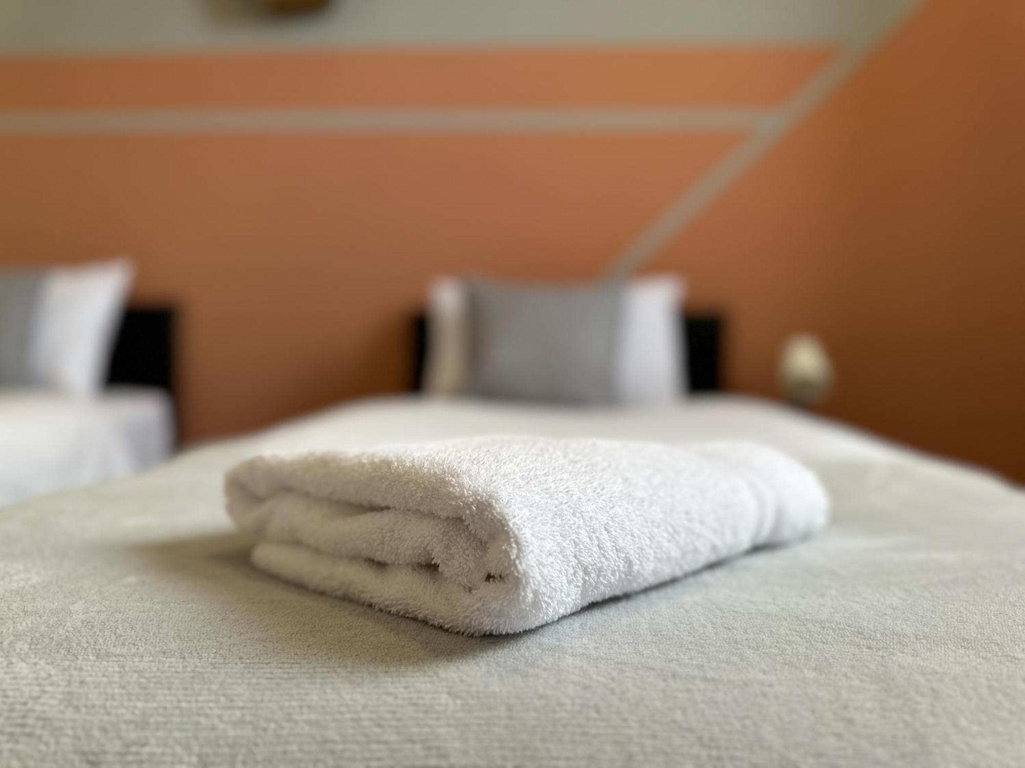 Great Offers On Long Stays!! Laluna Apartments Gateshead Kültér fotó